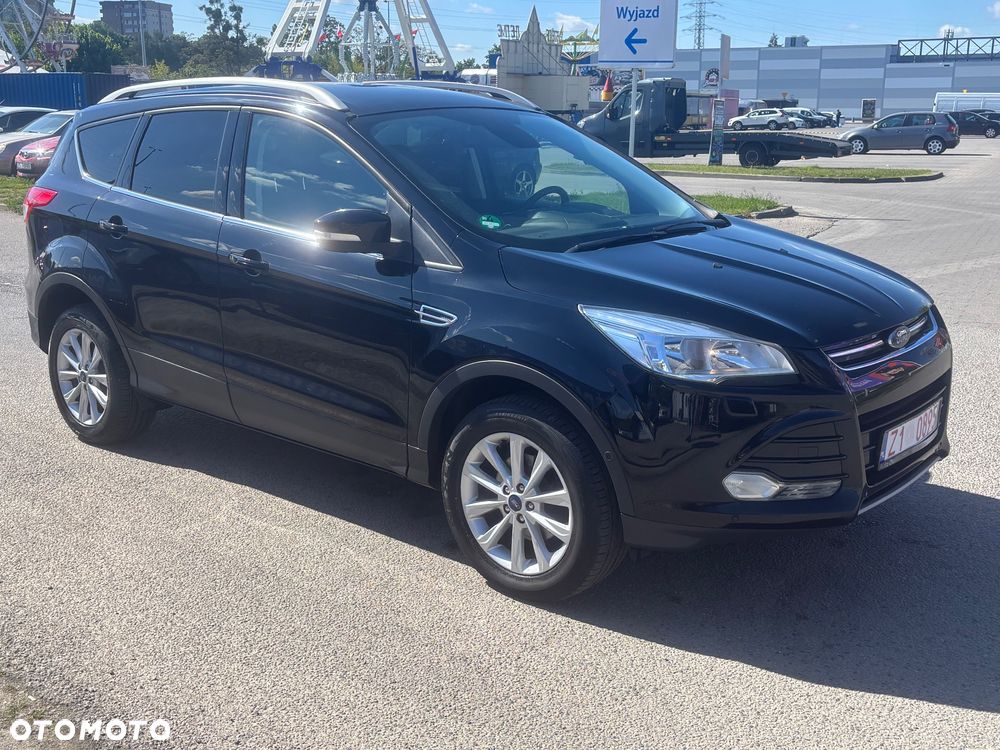 Ford Kuga 1.5 EcoBoost 2x4 Titanium - 10