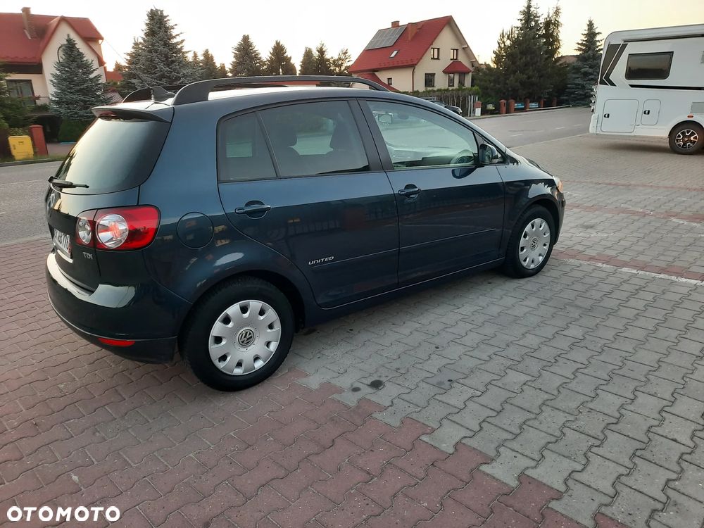 Volkswagen Golf Plus 1.9 TDI DPF Comfortline - 14