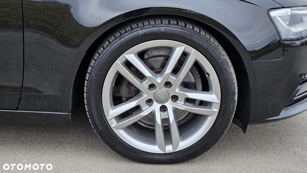 Audi A4 Avant 2.0 TDI DPF clean diesel S line Sportpaket - 40