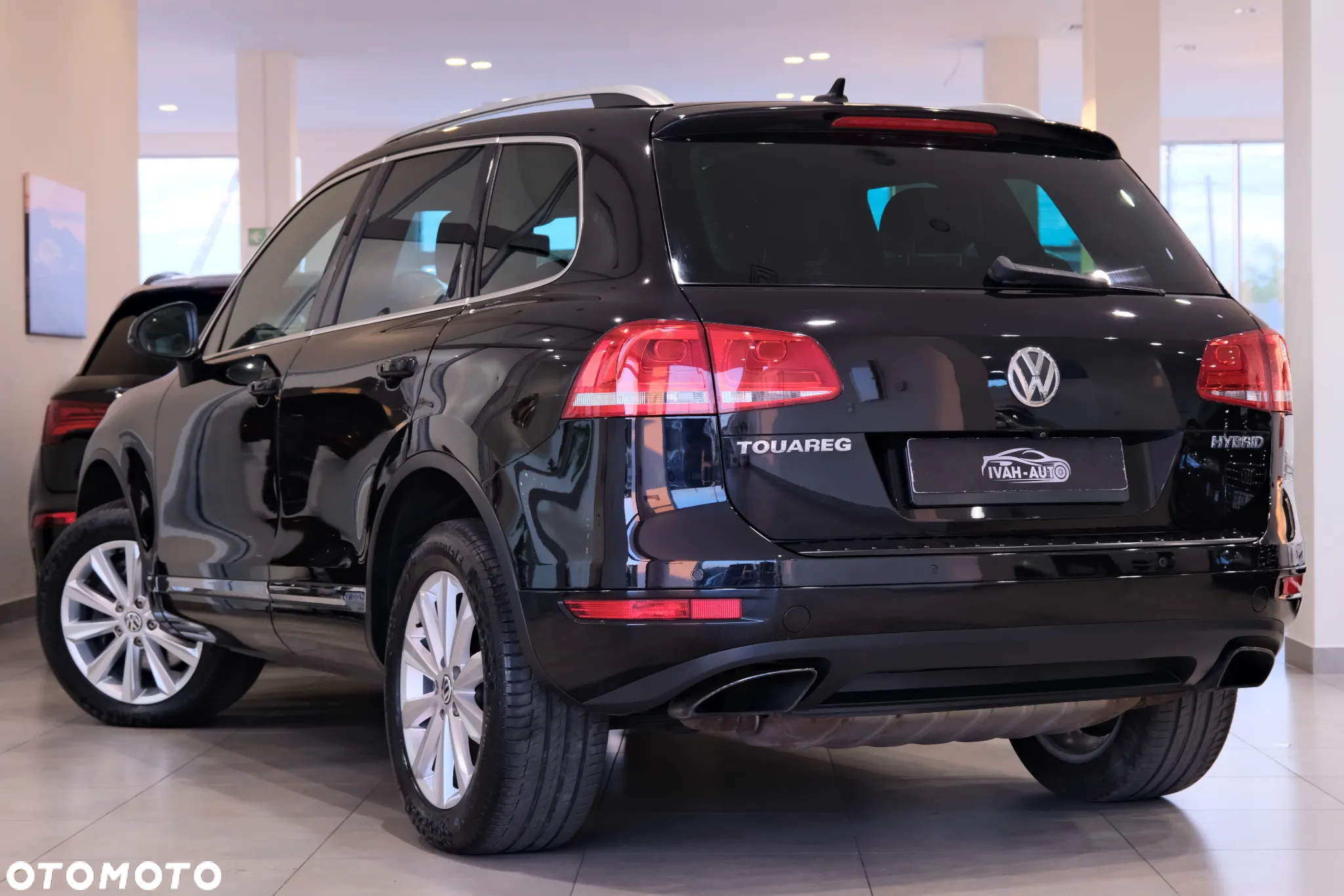 Volkswagen Touareg 3.0 Hybrid Automatik - 11