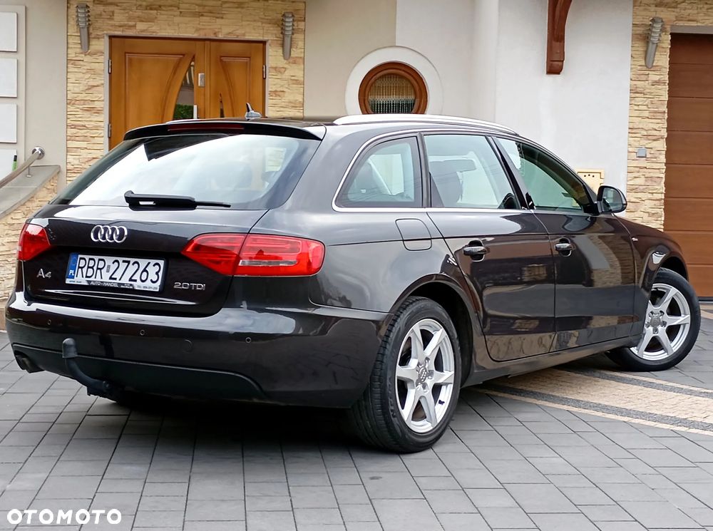 Audi A4 Avant 2.0 TDI 116g DPF Attraction - 12