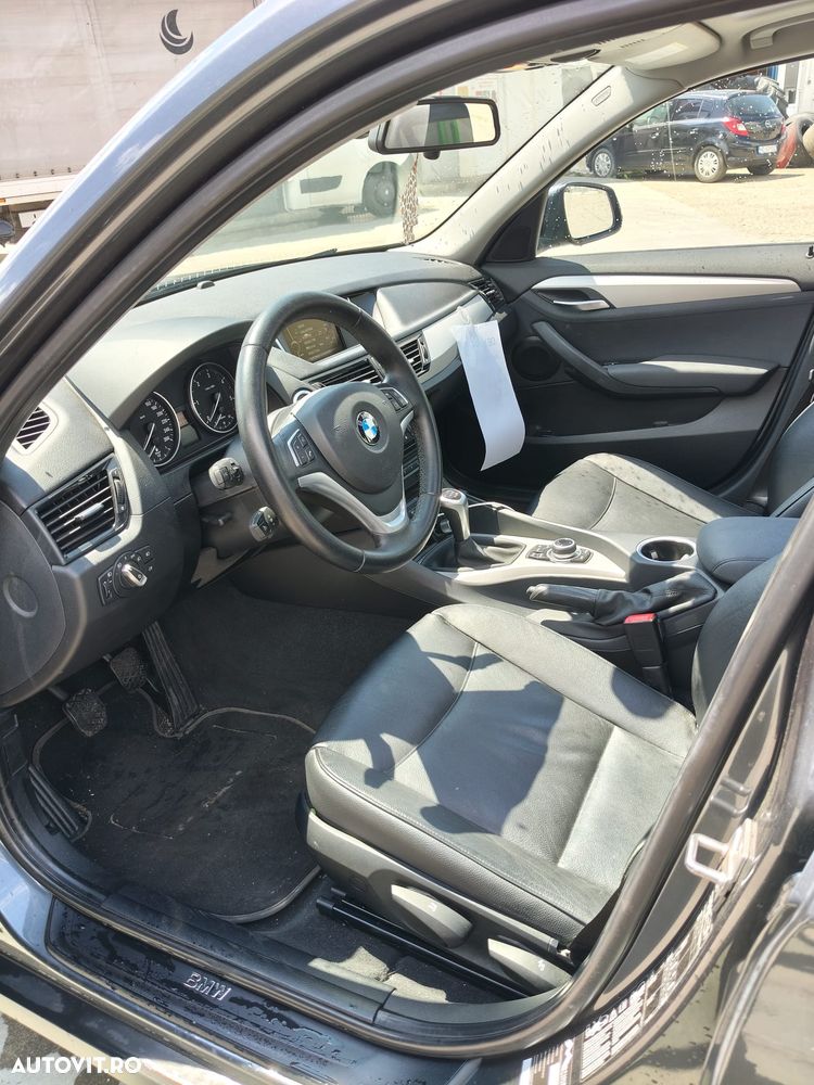 BMW X1 xDrive18d - 11