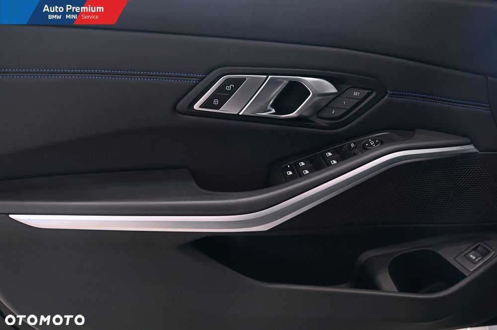 BMW Seria 3 318d mHEV M Sport - 11