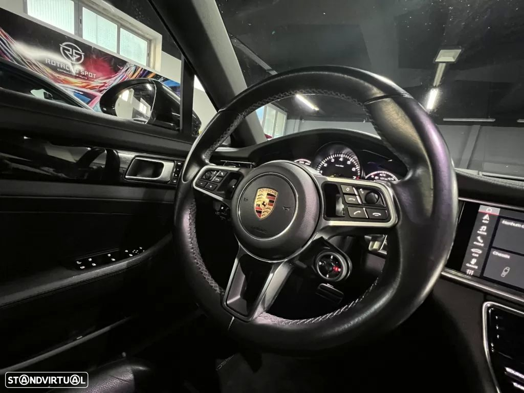 Porsche Panamera 4 E-Hybrid Executive - 47