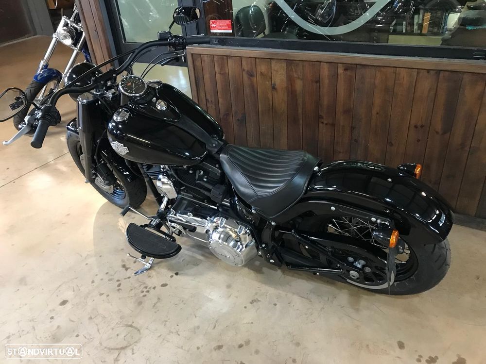 Harley-Davidson Softail Slim (FLS 103) - 2