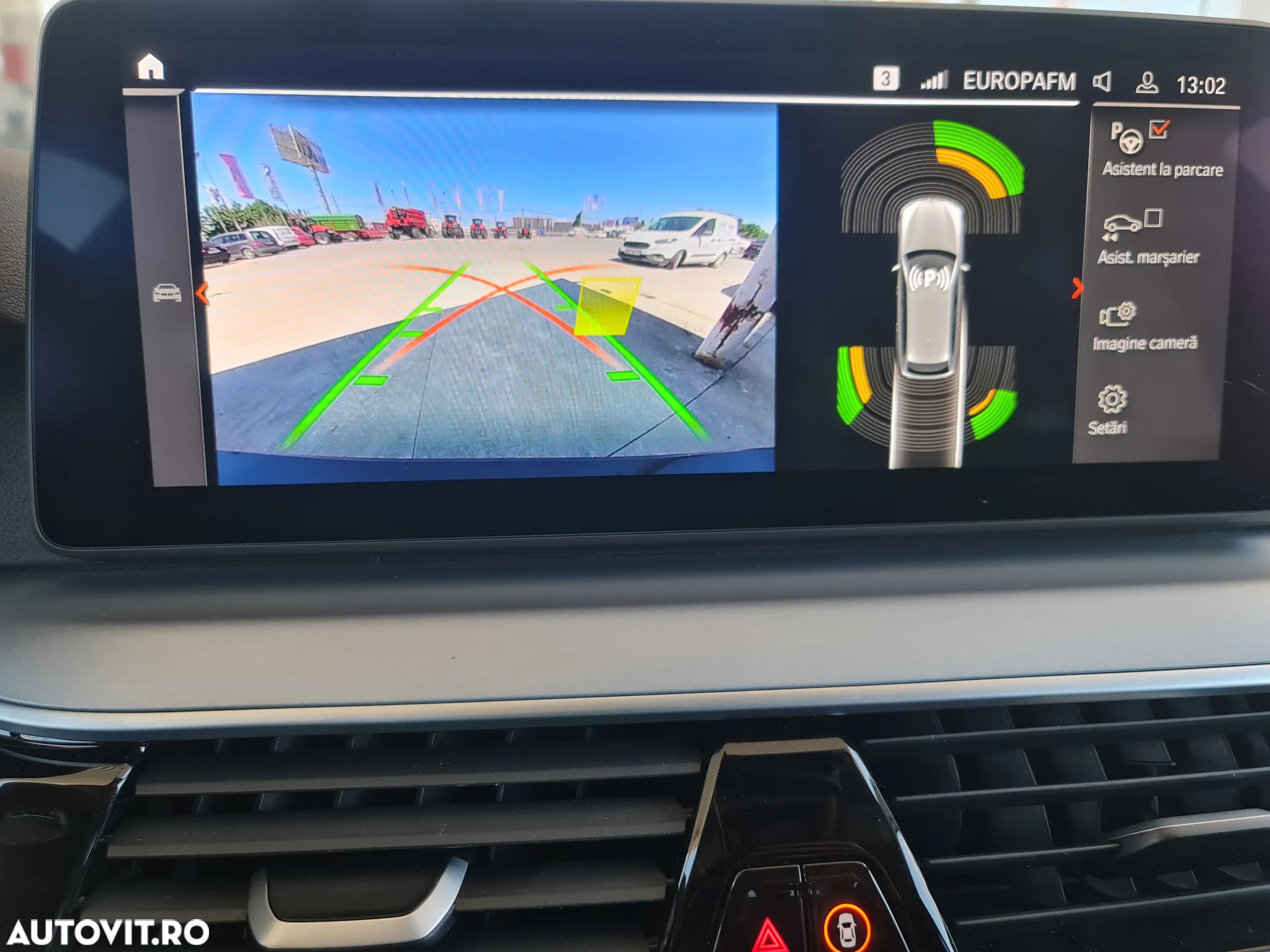 BMW Seria 5 530d xDrive Touring Aut. - 15
