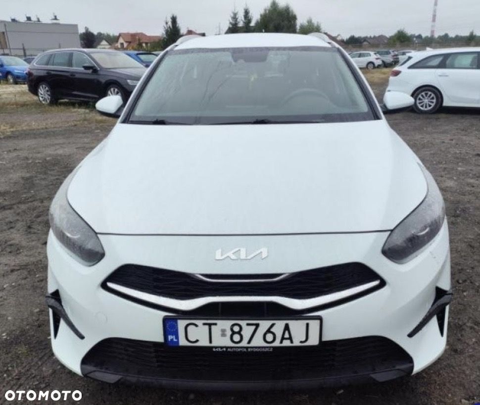 Kia Ceed 2022 photo 4