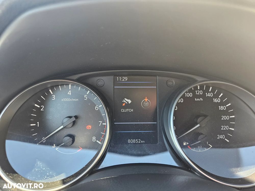 Nissan Qashqai 1.3 138CP 2WD N-Connecta - 6