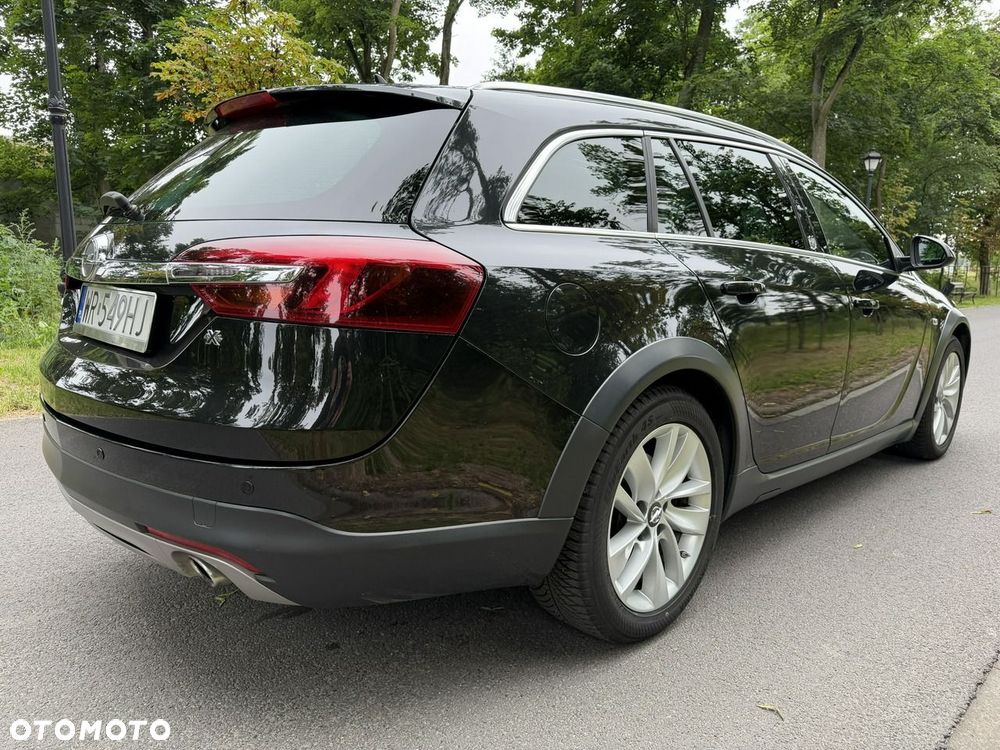 Opel Insignia - 11