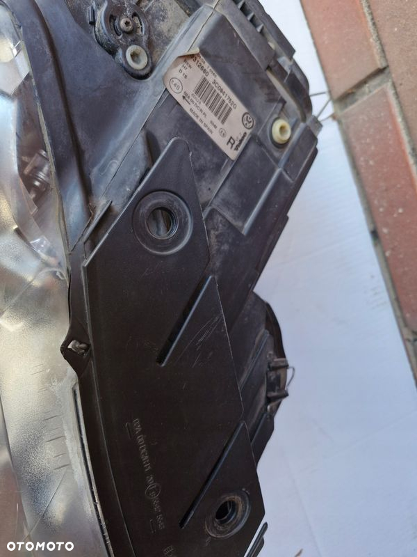 LAMPA PRAWA PRAWY BI XENON VW PASSAT B6 3C 05-08R - 9