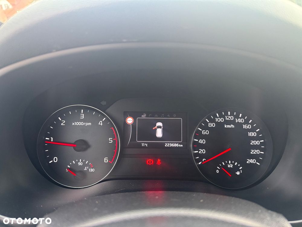 Kia Sportage 1.7 CRDI Business Line M 2WD - 17