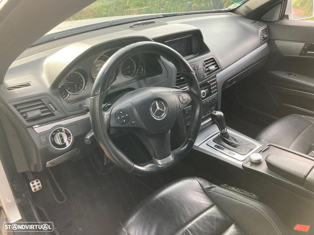 Mercedes-Benz E 220 - 12