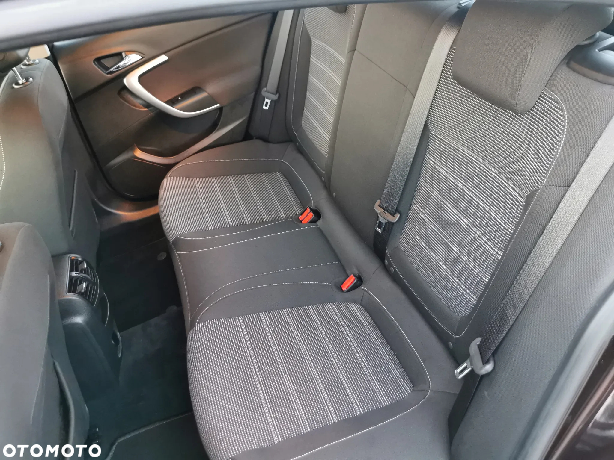 Opel Insignia 2.0 CDTI Edition S&S - 17