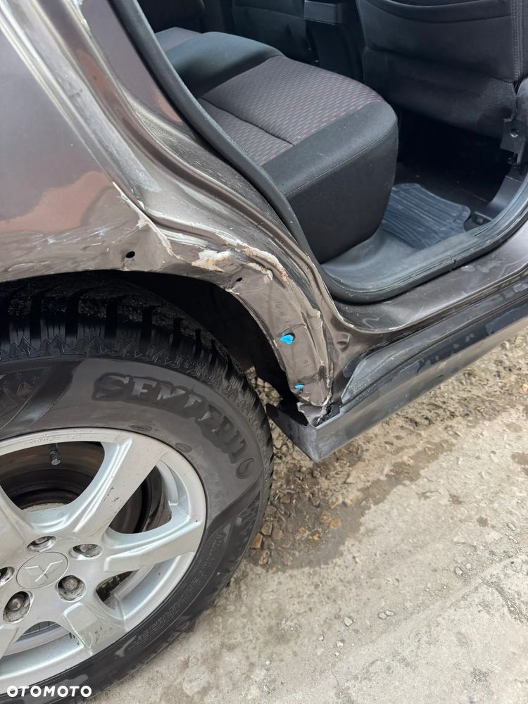 Mitsubishi ASX 1.6 Invite EU6 - 13