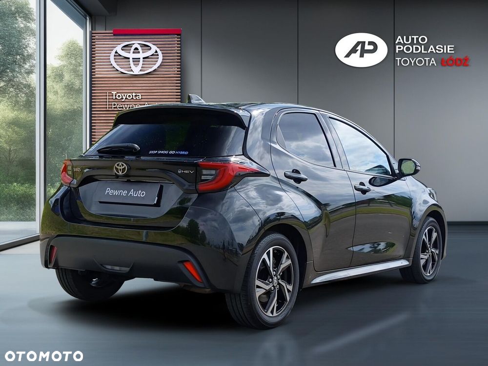 Toyota Yaris Hybrid 1.5 Style - 8