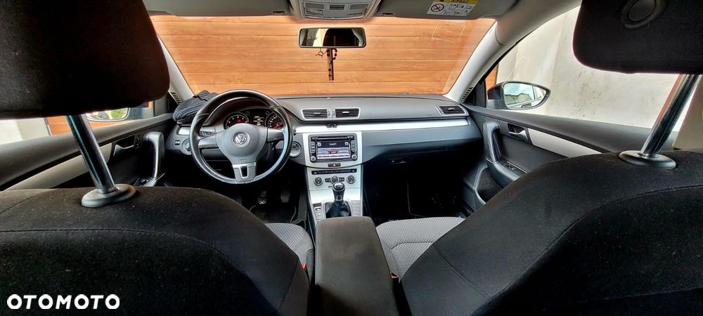 Volkswagen Passat 1.4 TSI Comfortline - 11
