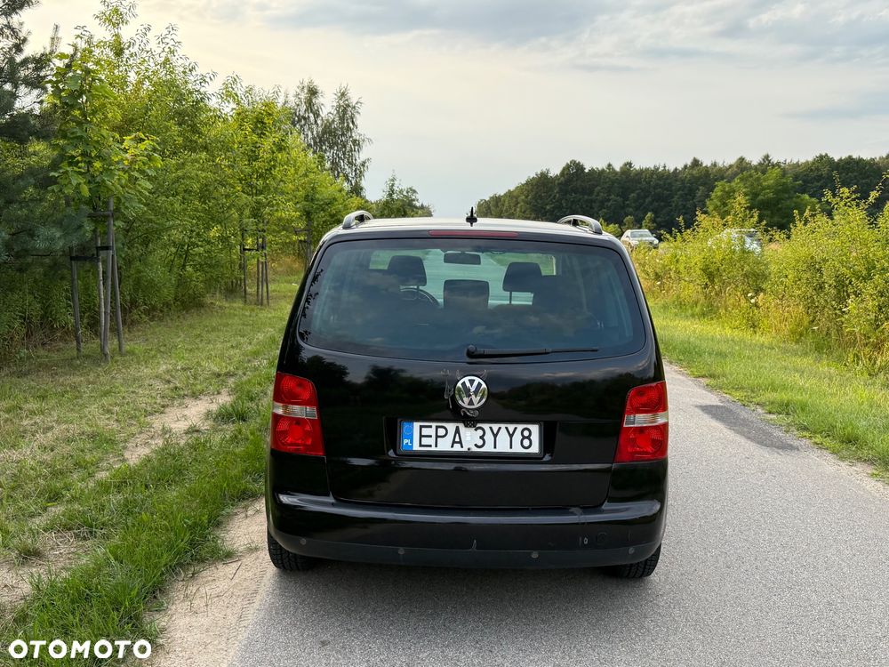 Volkswagen Touran 1.9 TDI Trendline - 3