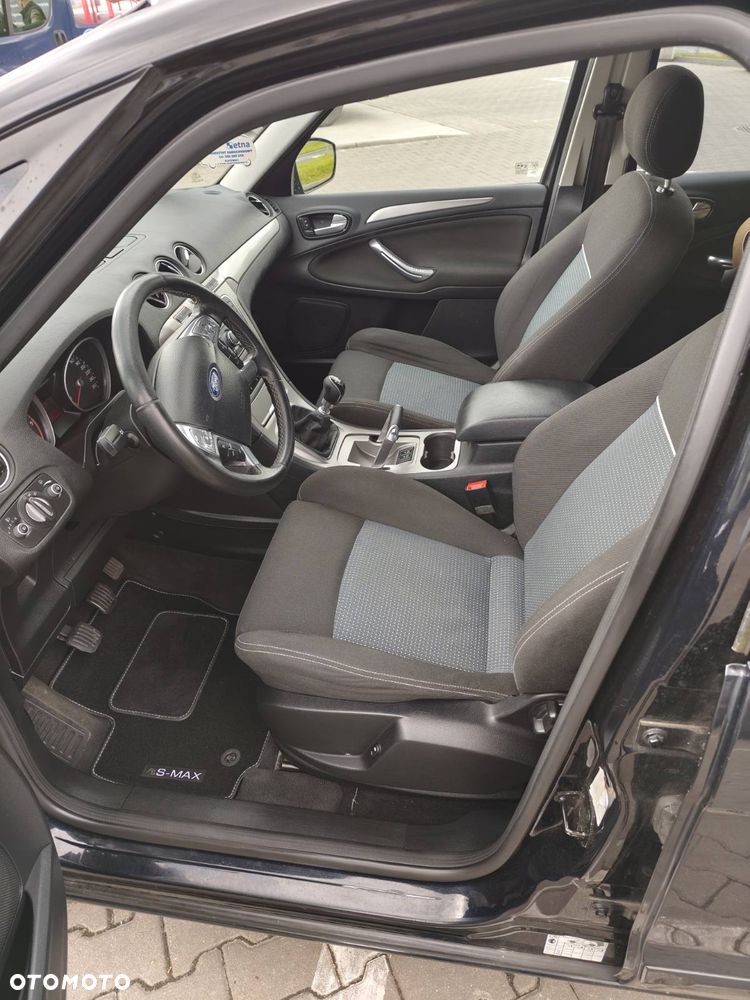 Ford S-Max 2.0 TDCi DPF Champions Edition - 10