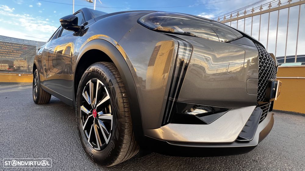 DS DS3 Crossback PureTech 130 Aut. PERFORMANCE LINE + - 17