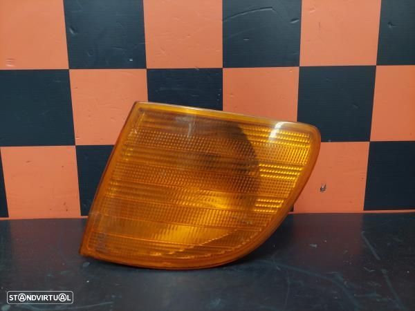 Farolim De Pisca Frente Esquerdo Mercedes-Benz Vito Caixa (638) - 1