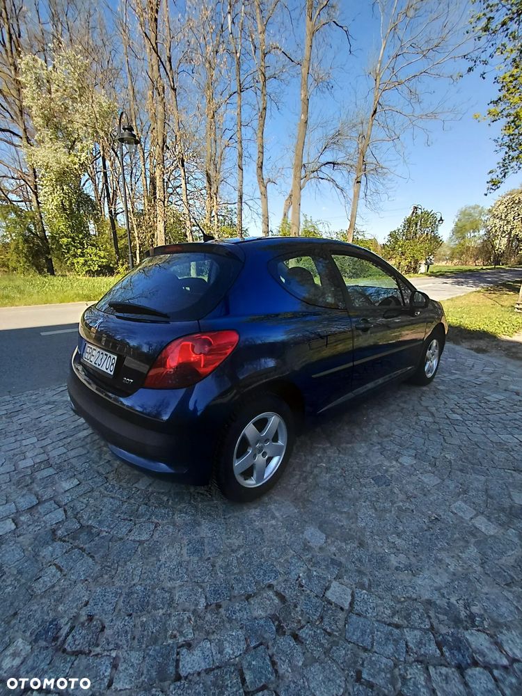 Peugeot 207 1.4 Trendy - 18
