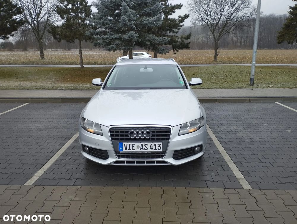 Audi A4 Avant 2.0 TDI DPF multitronic Attraction - 12
