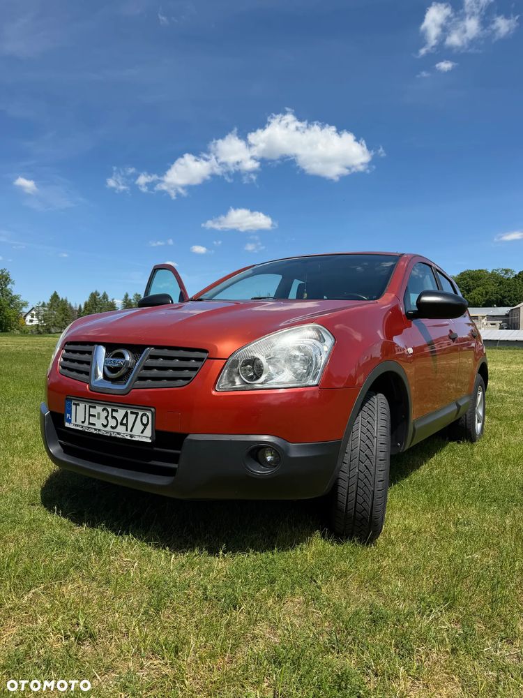 Nissan Qashqai - 1