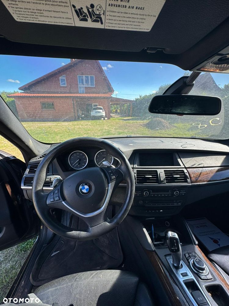 BMW X6 - 10