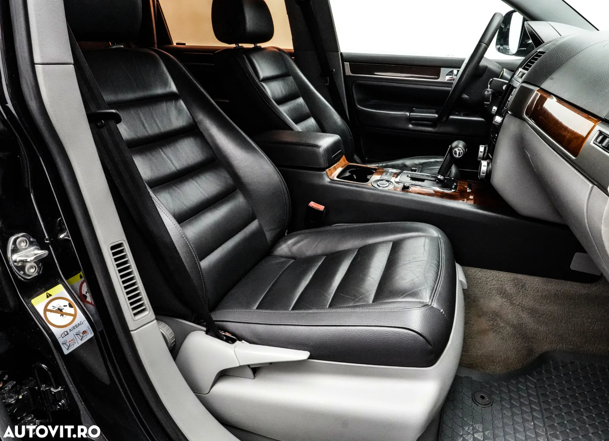 Volkswagen Touareg 3.0 V6 TDI Aut. - 12