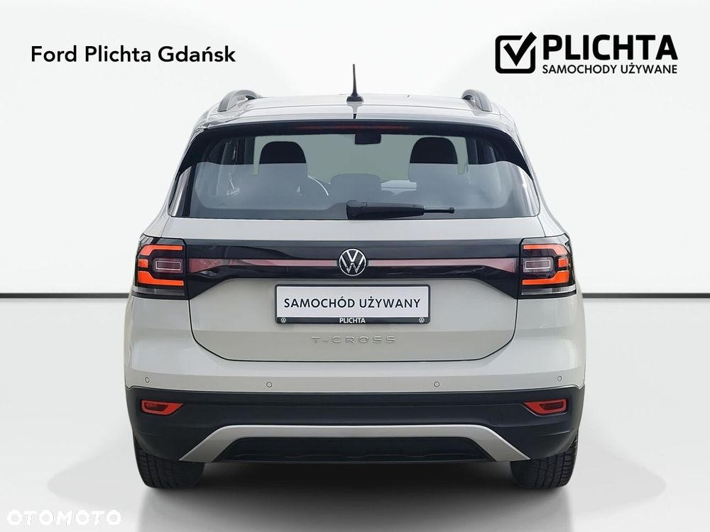 Volkswagen T-Cross - 36