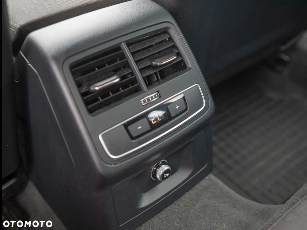 Audi A4 Avant 35 TDI mHEV Advanced S tronic - 12