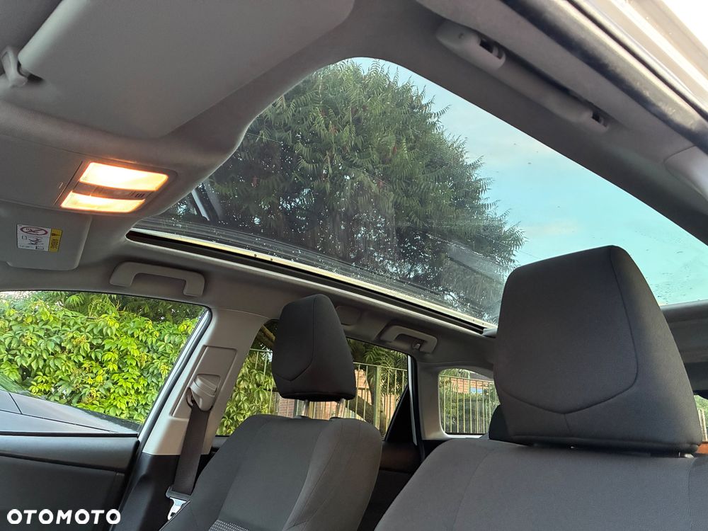 Toyota Auris - 14