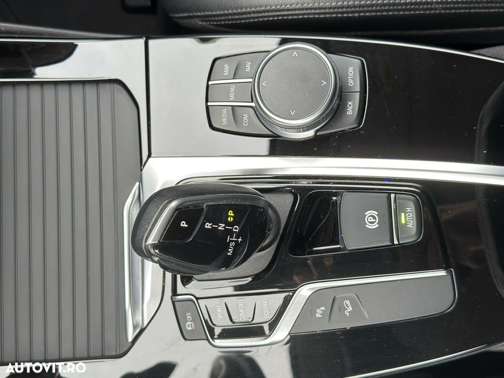 BMW X3 xDrive20i Aut. Luxury Line - 12