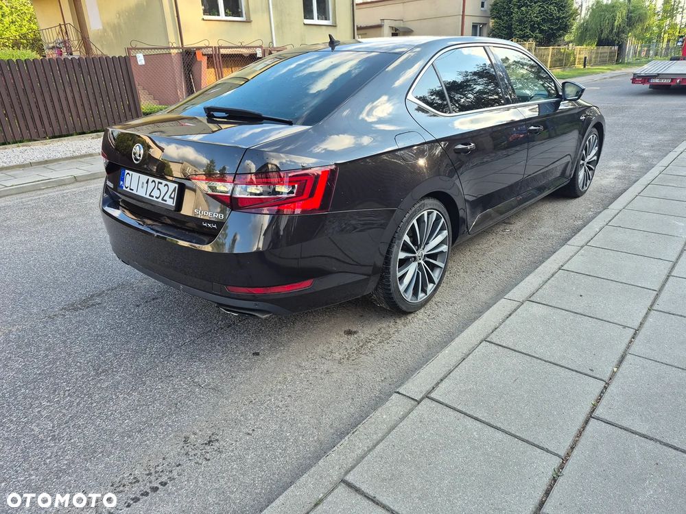 Skoda Superb 2.0 TSI 4x4 L&K DSG - 8