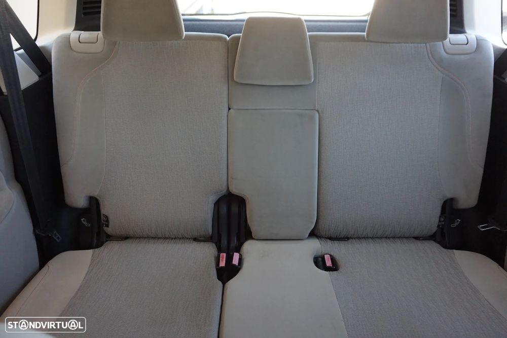 Citroën C3 Picasso 1.6 HDi Exclusive Airdream - 26