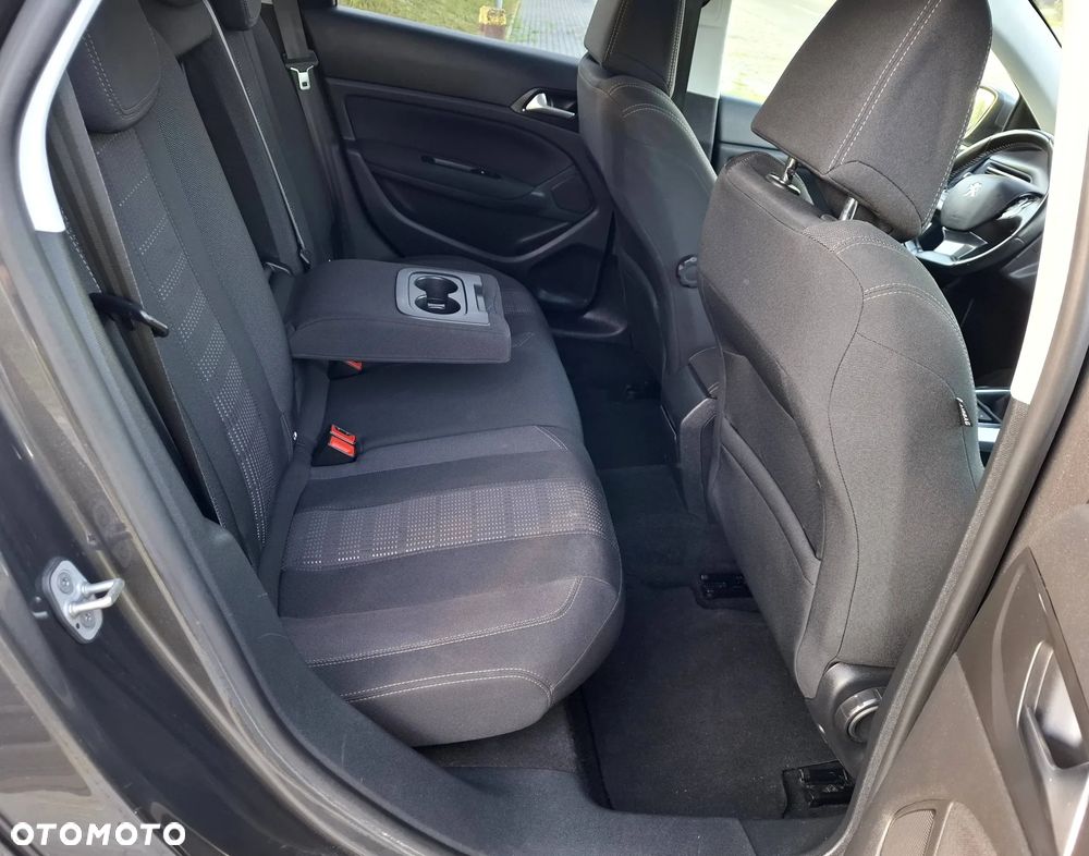 Peugeot 308 PureTech 130 EAT6 Stop & Start Allure - 32
