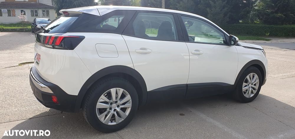 Peugeot 3008 PureTech 130 Stop & Start GPF EAT8 Active Business-Paket - 7