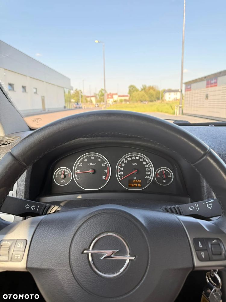 Opel Vectra 1.8 - 22