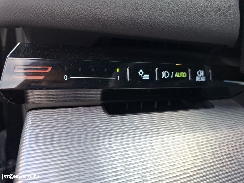 BMW 520 d Pack Desportivo M - 23