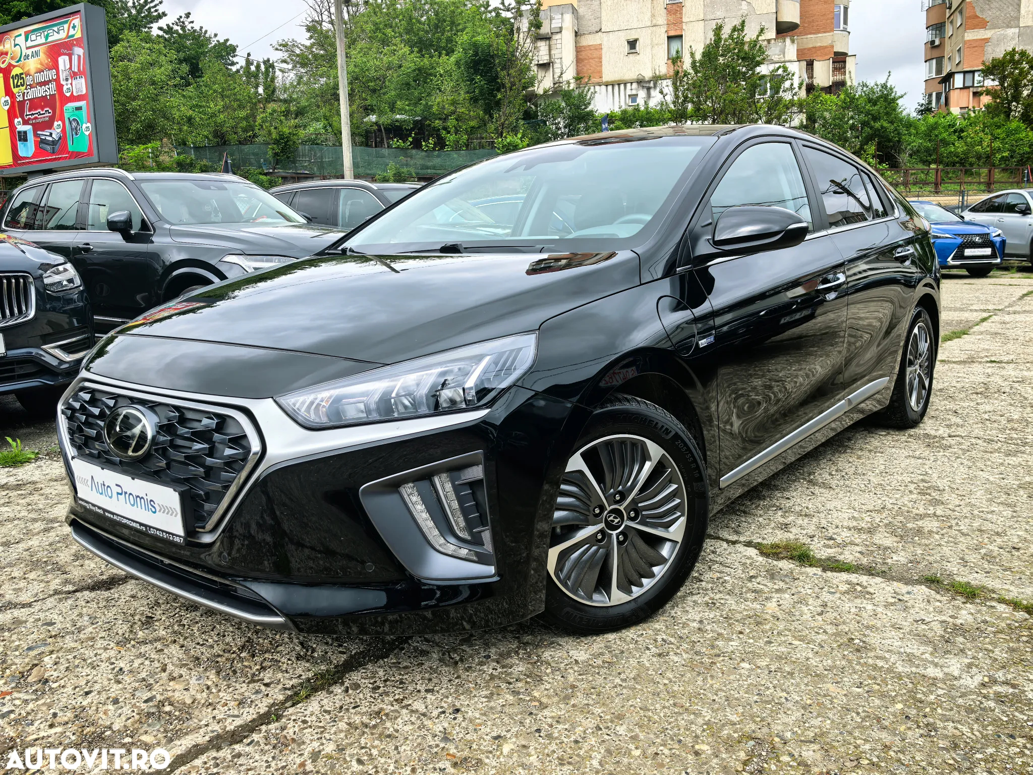Hyundai IONIQ Plug-in-Hybrid 1.6 GDI Premium - 2
