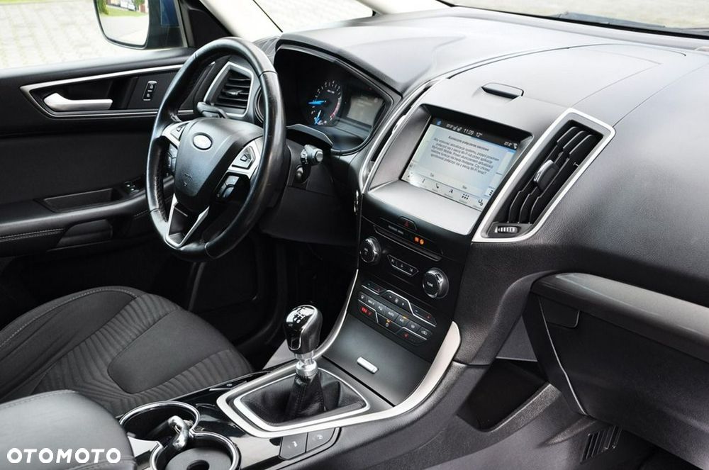 Ford S-Max - 28