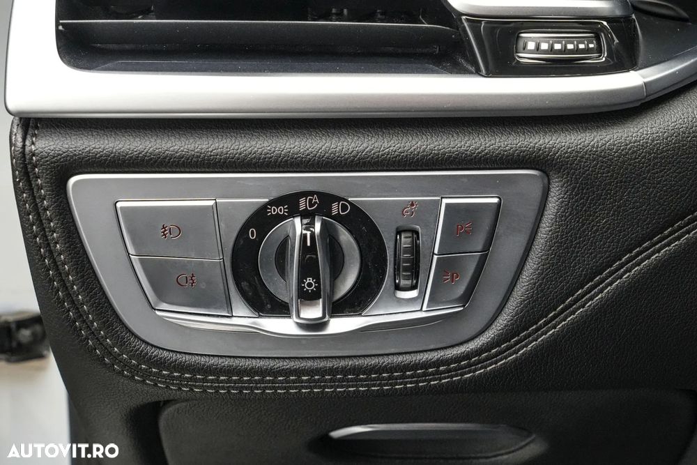 BMW Seria 7 730d xDrive - 29