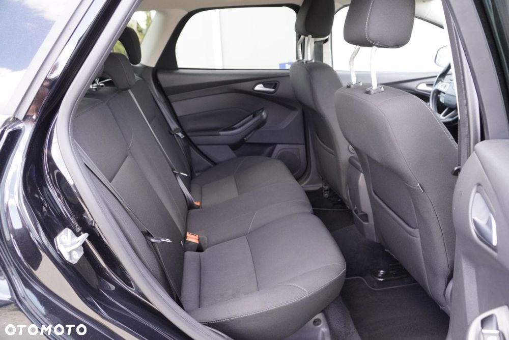 Ford Focus 1.5 EcoBlue Start-Stopp-System TITANIUM - 6