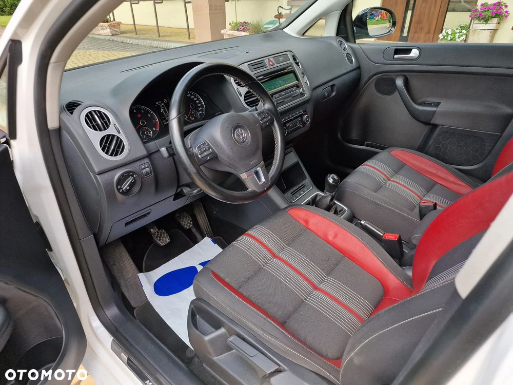 Volkswagen Golf Plus - 17
