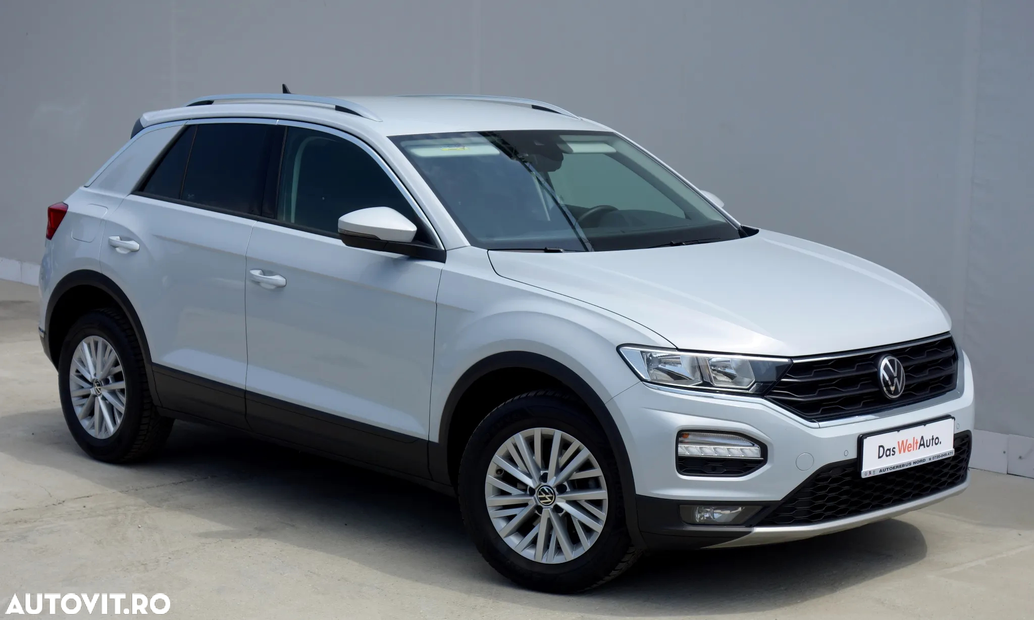 Volkswagen T-ROC - 21
