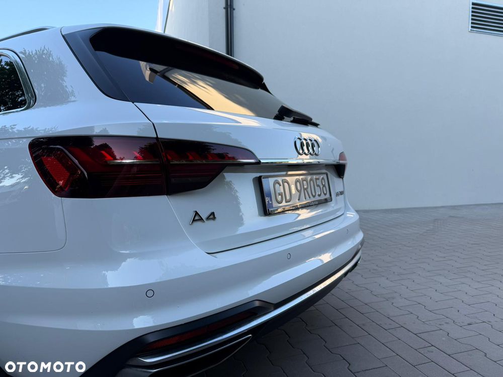 Audi A4 Avant - 16