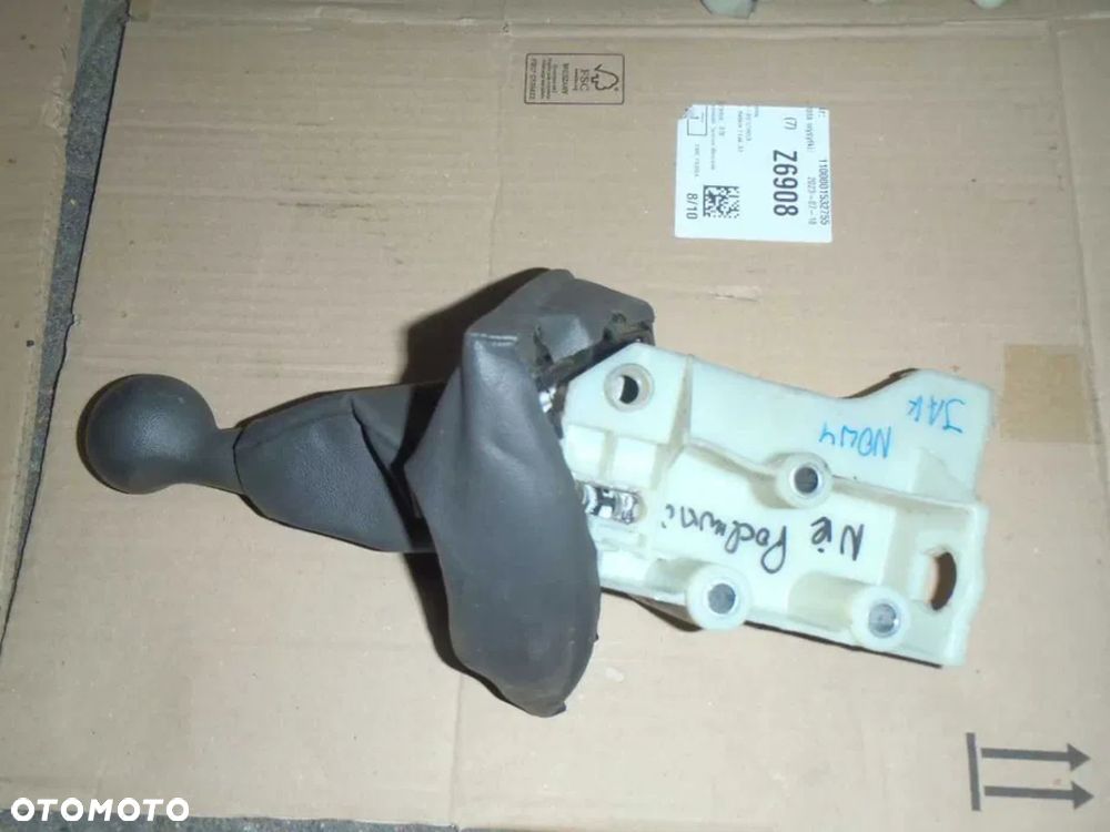 mieszek ramka lewarka zmiany biegów fiat doblo I lift 01-09r jak nowy - 4