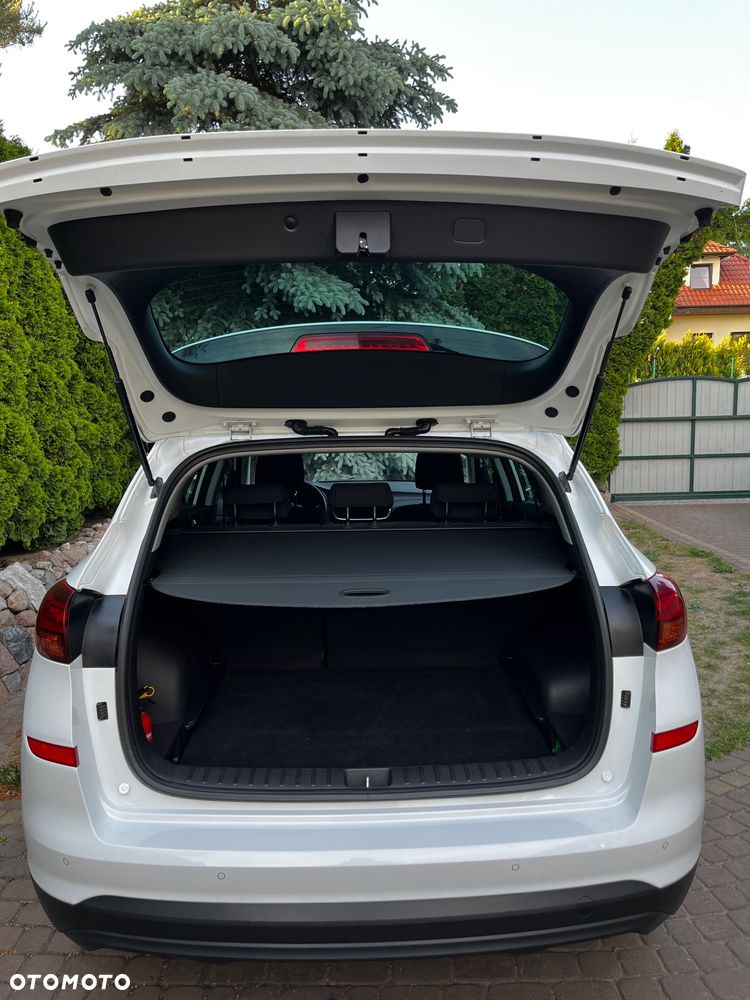 Hyundai Tucson 1.6 GDi Comfort 2WD - 17