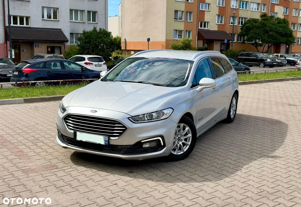 Ford Mondeo 2.0 Hybrid Titanium - 4