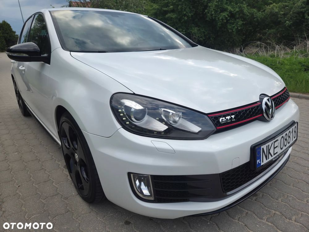 Volkswagen Golf 2.0 GTI DSG - 10